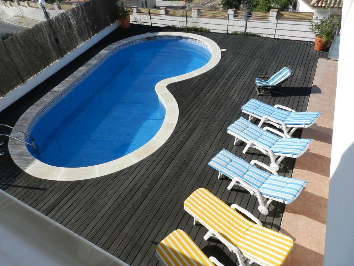 Villa Med سيدجيس المظهر الخارجي الصورة