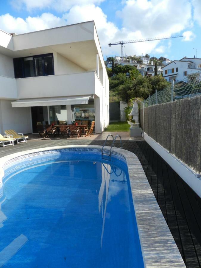 Villa Med سيدجيس المظهر الخارجي الصورة