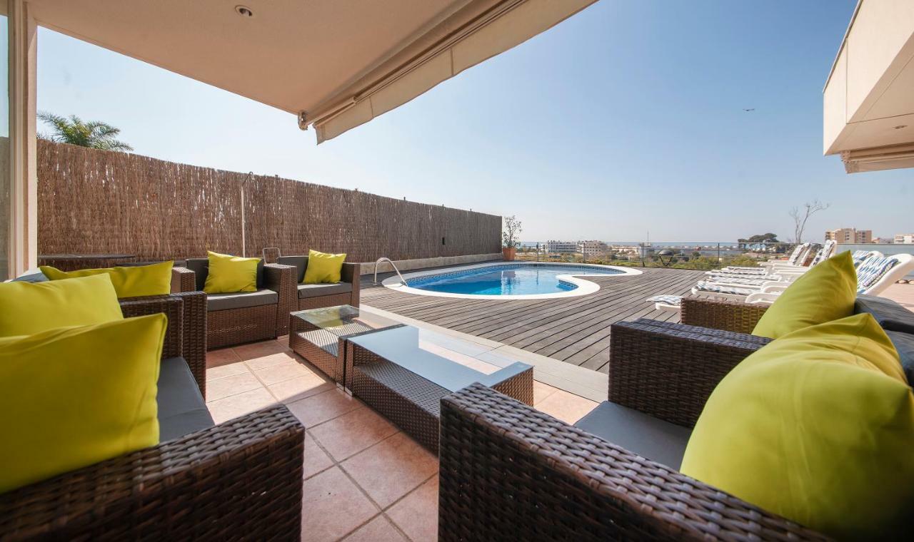 Villa Med سيدجيس المظهر الخارجي الصورة