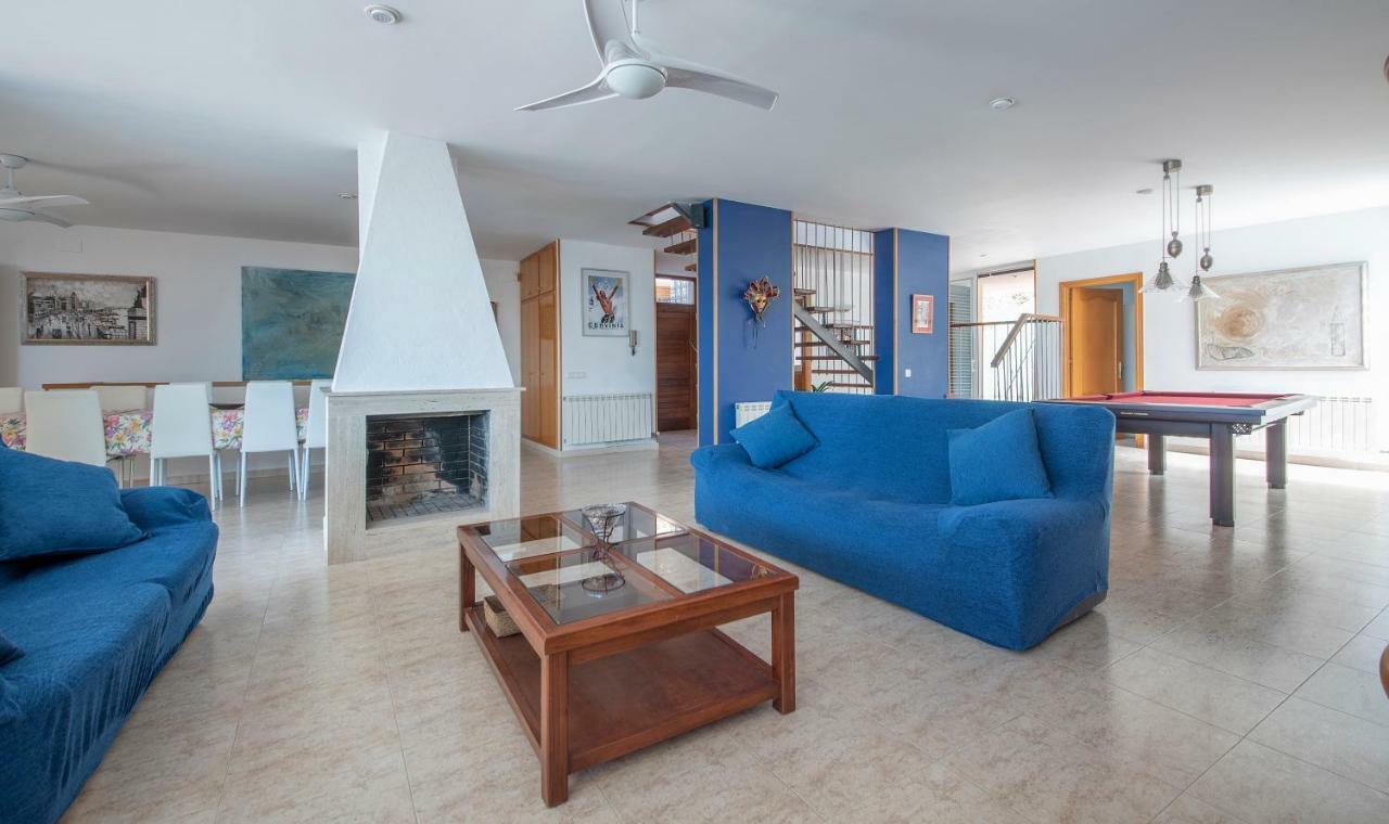 Villa Med سيدجيس المظهر الخارجي الصورة