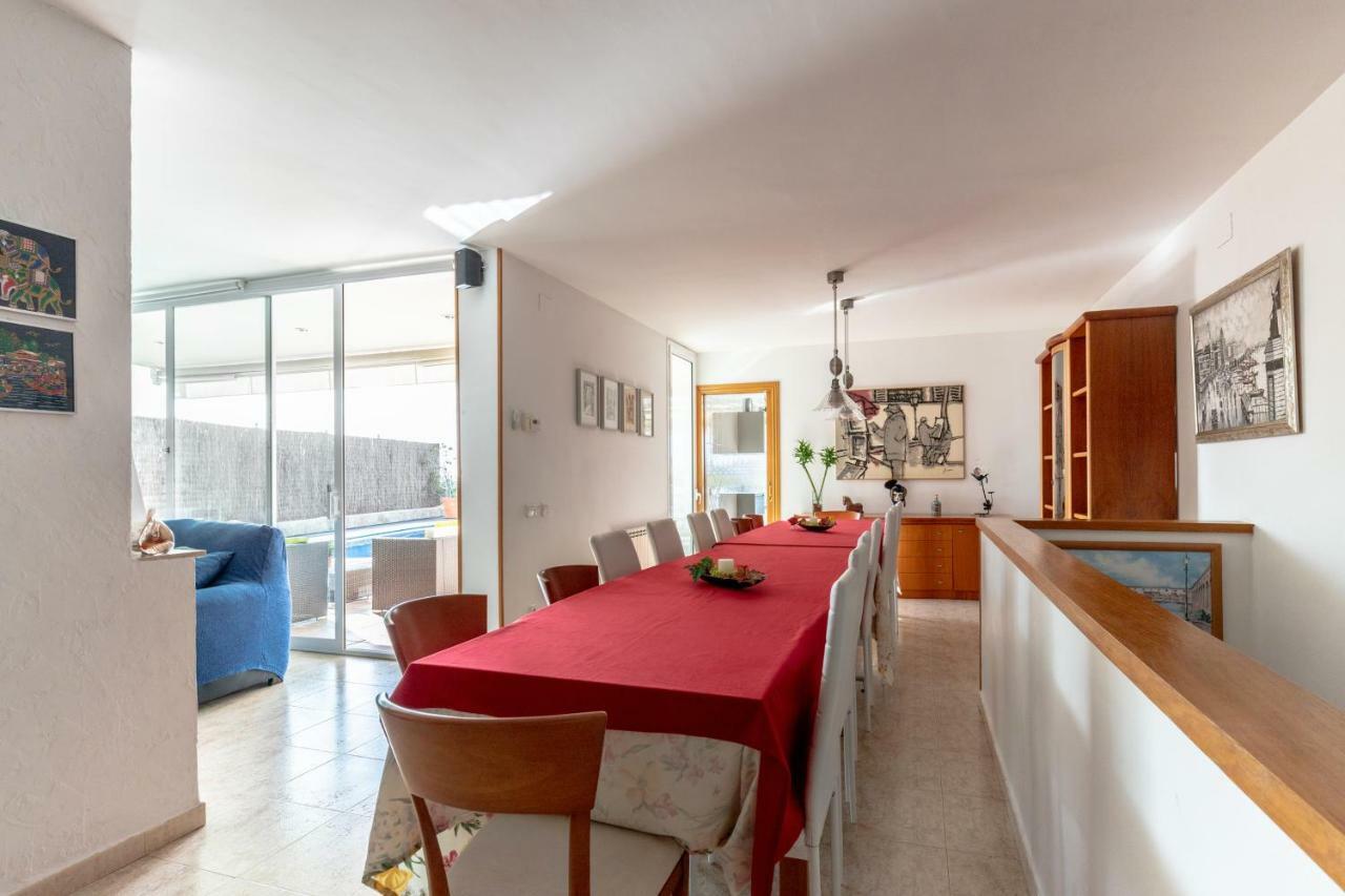 Villa Med سيدجيس المظهر الخارجي الصورة