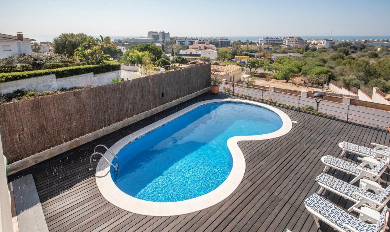 Villa Med سيدجيس المظهر الخارجي الصورة
